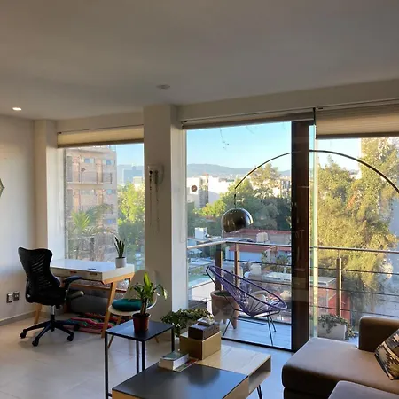 Bedroom With Private Bathroom And Terrace Right In Roma Norte